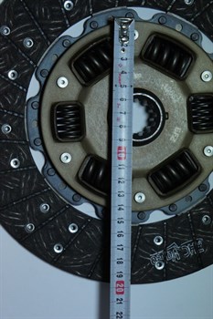 Диск сцепления K.TITAN,M.TITAN (VKD10652/0K43F-16460) - фото 11416