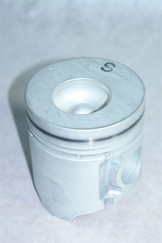 Поршни H.MIGHTY I дв.D4DD TURBO ориг. (23411-45050) STD D104мм. ( компр.2,7мм. компр.2мм. маслос.4мм.) - фото 13933