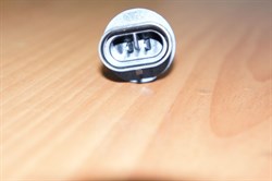 Лампа 881 12V 27W белое стекло (белый свет) в противотуманку (18647-27009)  OSRAM  H.SONATA II,i30,AVANTE MD/ELANTRA,TUCSON с 04-09г.,PORTER II с 04-12г.,SANTA FE,SORENTO,REXTON до 13г.,ACTYON,KORANDO C/ACTYON NEW (разъем под углом) - фото 14858