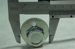 Болт-эксцентрик нижнего рычага FR H.STAREX 4WD до 07г. ориг. (54537-4A800) LH/RH, передний, М14мм.*L95мм. - фото 15250