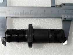 Шпилька колесная с гайкой K.COMBI,TITAN, RR, LH, шпилька+футорка+гайка, без шлицов  YOUKONG - фото 18307