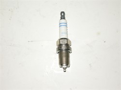 Свечи зажигания WR8DC+/WR8DC/W20EPR-U  DENSO  (3047/0242235536/94837756/0242229926/0242229656) D.NEXIA V1.5 SOHC D14мм. L19мм. зазор 0.8мм. - фото 24421