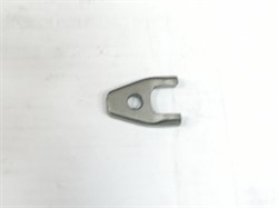 Скоба крепления форсунки K.SORENTO с 02-09г.,H.STAREX до 07г. дв.D4CB ориг. (33814-4A000) - фото 28788
