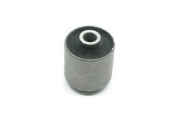 Сайлентблок K.SORENTO с 02-09г. ориг. (55290-3E001/55290-3E002) RR нижней продольной тяги, задний (к мосту) D55мм. - фото 31717