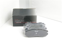 Колодки тормозные FR H.SONATA NF с 04г.,GRANDEUR TG с 06г.,MAGENTIS V2.4 с 06г. (E100028/58101-3KA20)  MILES   131.4*59.9мм. - фото 38538
