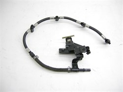 Шланг обратки H.SANTA FE CM с 10г.,TUCSON/iX35 с 09г.,K.SORENTO XM с 09г.,K.CARNIVAL,SPORTAGE SL с 10г. V2.0/2.2 диз. дв.D4HA (31471-2F000/31471-2F001) Б/У - фото 39479