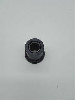 Втулка рессоры FR K.BONGO III 2WD с 06г. 1т./1,2т./1.4т. (55256-4E600) передняя и для RR рессоры (55110-4E700)  GEUN YOUNG  Корея, передняя D37мм. с металл. втулкой внутр.диаметр 19мм. - фото 41405