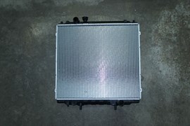 Радиатор охлаждения двигателя H.TERRACAN с 01-06г. V2.5 дв.D4BH (25310-H1310) МКПП