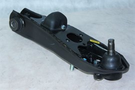 Рычаг FR K.BESTA,BONGO III V2.2/2.7/3.0 2WD ориг. (0S617-34300) нижний, RH