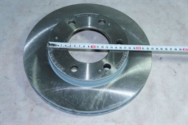 Диск тормозной FR, S.Y.REXTON I с 03-06г. V2.7/3.2 ориг. (4144108130)  D295мм. высота ступицы 33мм. 6 отверс. под шпильки