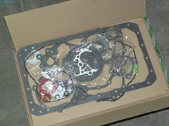Набор прокладок на двигатель H.MIGHTY I/HD72,HD65,COUNTY дв.D4AE,MMC CANTER дв.4D31  RHEE JIN