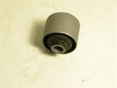 Сайлентблок H.STAREX до 07г. 2WD/4WD ориг. (55225-4A000) верхних продольных тяг, RR подвески
