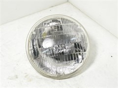 Лампа-фара 24V 75/70W (2C1) дальний/ближний свет 3-х конт. POWER COMBI (4004-1/AA9B150610A)  IMAX  круглая