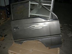 Дверь FR, H.GRACE с 91-93г. (76200-43000) RH,  б/у в сборе