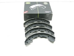 Колодки ручного тормоза K.RIO с 05-11г.,CERATO/FORTE с 08г. (BP53028/58305-1MA00)  FENOX