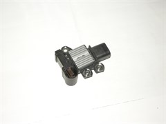 Реле-регулятор генератора H.AVANTE MD/ELANTRA,SOLARIS,K.CEED,CERATO,SOUL,SPORTAGE SL,VENGA V1.6 DOHC (PXPBA033/37370-2B250)  PARTS-MALL  Корея (с щёточным узлом) 2 контакта