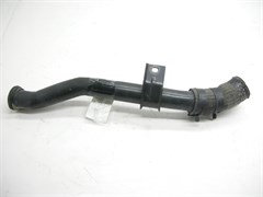 Трубка с патрубком к помпе H.SANTA FE CM,TUCSON/iX35 с 10г.,K.CARNIVAL/SEDONA,SORENTO XM,SPORTAGE SL с 10г. V2.0/2.2 диз.дв.D4HA (25460-2F000) Б/У